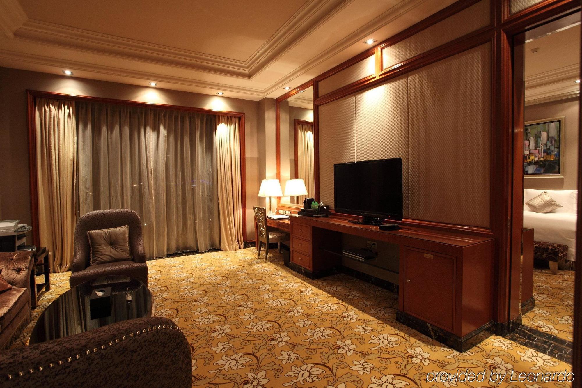 Chateau Star River Pudong Şanghay Oda fotoğraf